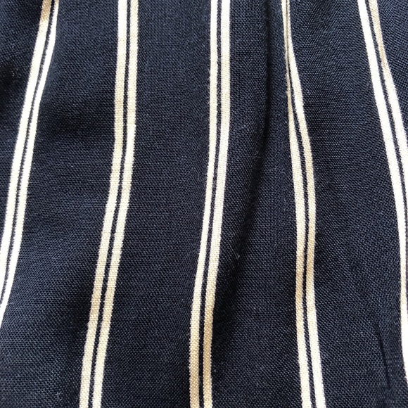 Brandy Melville Off The Shoulder Top - Picture 2 of 4